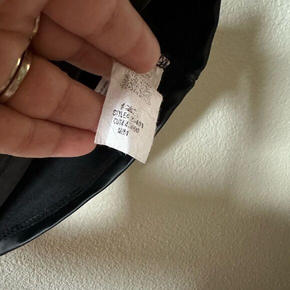 NWOT 7Day Wknd Leather Style Style Crop Top M - Picture 7 of 8
